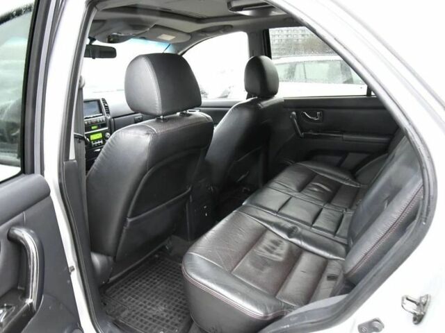 Сірий Кіа Соренто, об'ємом двигуна 2.5 л та пробігом 267 тис. км за 2300 $, фото 7 на Automoto.ua