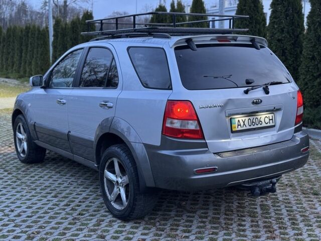 Сірий Кіа Соренто, об'ємом двигуна 2.5 л та пробігом 150 тис. км за 3800 $, фото 5 на Automoto.ua