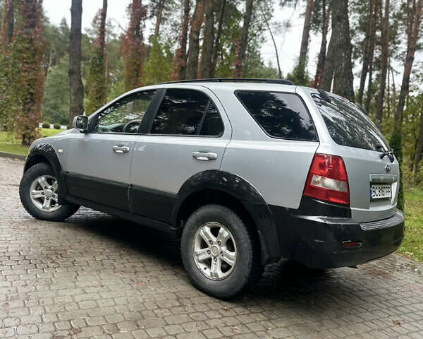 Киа Соренто 2006 в Львове на Automoto.ua Серый Киа Соренто, объемом двигателя 2.5 л и пробегом 249 тыс. км за 5150 $, фото 9 на Automoto.ua
