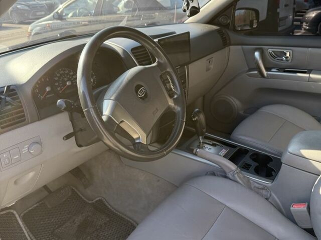 Киа Соренто 2006 в Харькове на Automoto.ua Серый Киа Соренто, объемом двигателя 2.5 л и пробегом 176 тыс. км за 6000 $, фото 4 на Automoto.ua