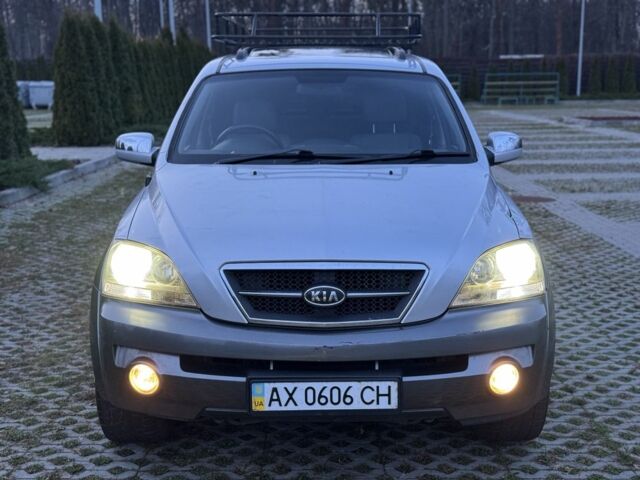 Сірий Кіа Соренто, об'ємом двигуна 2.5 л та пробігом 150 тис. км за 3800 $, фото 7 на Automoto.ua