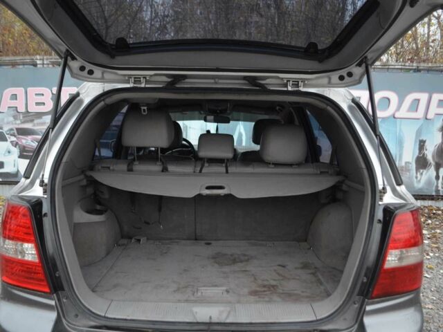 Сірий Кіа Соренто, об'ємом двигуна 2.5 л та пробігом 129 тис. км за 7700 $, фото 22 на Automoto.ua