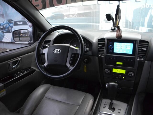 Сірий Кіа Соренто, об'ємом двигуна 0 л та пробігом 129 тис. км за 7700 $, фото 9 на Automoto.ua