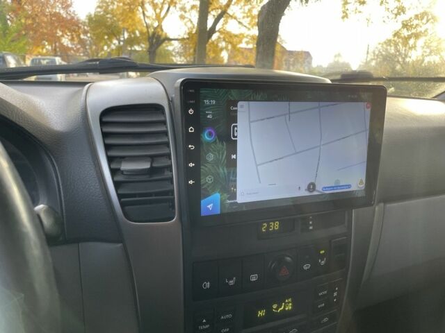 Сірий Кіа Соренто, об'ємом двигуна 2.5 л та пробігом 500 тис. км за 3600 $, фото 8 на Automoto.ua