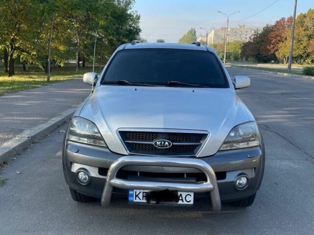 Киа Соренто 2006 в Запорожье на Automoto.ua Серый Киа Соренто, объемом двигателя 2.5 л и пробегом 300 тыс. км за 5500 $, фото 1 на Automoto.ua