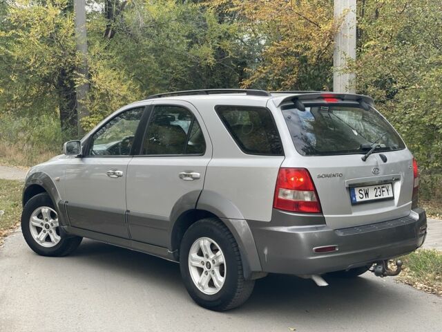 Киа Соренто 2006 в Синельниковом на Automoto.ua Серый Киа Соренто, объемом двигателя 2.5 л и пробегом 309 тыс. км за 3950 $, фото 2 на Automoto.ua