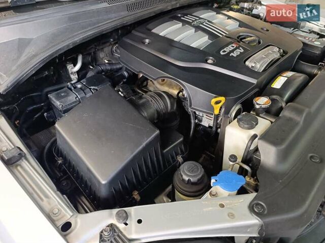 Серый Киа Соренто, объемом двигателя 2.5 л и пробегом 237 тыс. км за 8844 $, фото 44 на Automoto.ua