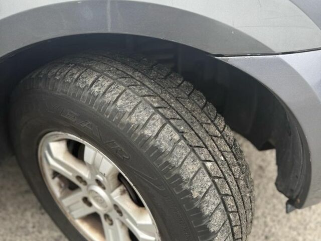 Серый Киа Соренто, объемом двигателя 2.5 л и пробегом 220 тыс. км за 5200 $, фото 10 на Automoto.ua