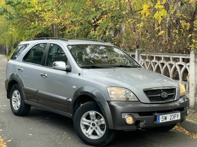 Сірий Кіа Соренто, об'ємом двигуна 2.5 л та пробігом 300 тис. км за 4150 $, фото 1 на Automoto.ua