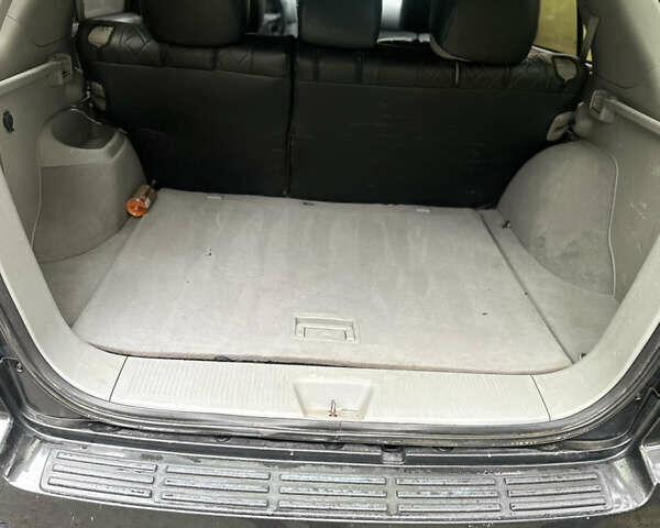 Кіа Соренто 2006 у Львові на Automoto.ua Сірий Кіа Соренто, об'ємом двигуна 2.5 л та пробігом 249 тис. км за 5150 $, фото 13 на Automoto.ua