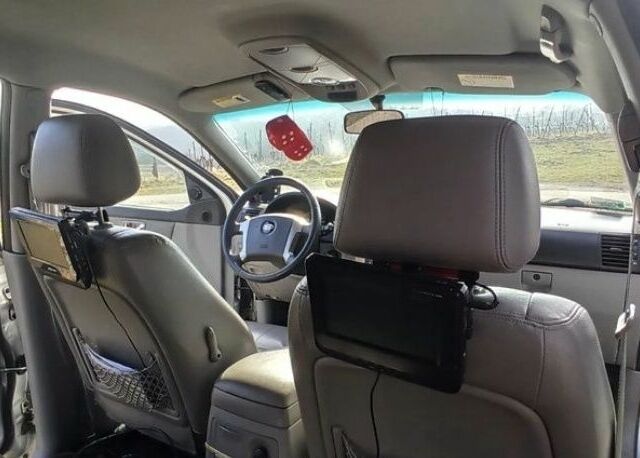 Серый Киа Соренто, объемом двигателя 2.5 л и пробегом 288 тыс. км за 3900 $, фото 6 на Automoto.ua