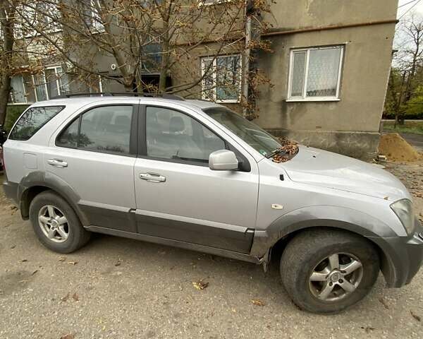 Киа Соренто 2006 в Одессе на Automoto.ua Серый Киа Соренто, объемом двигателя 2.5 л и пробегом 340 тыс. км за 4500 $, фото 1 на Automoto.ua