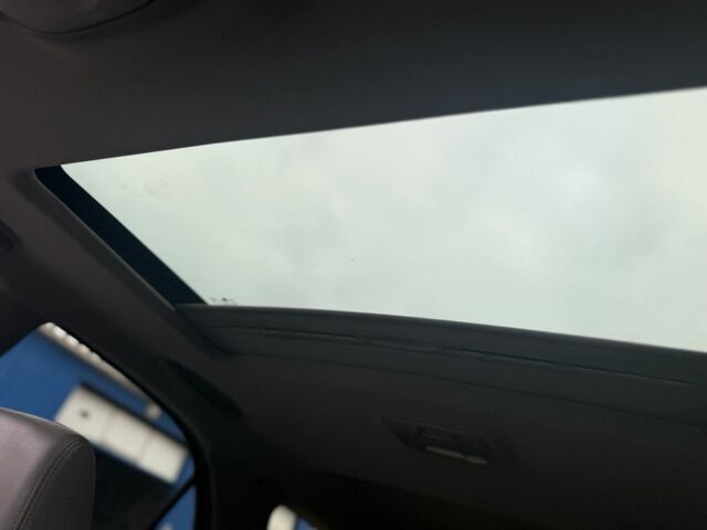 Серый Киа Соренто, объемом двигателя 2.5 л и пробегом 220 тыс. км за 5200 $, фото 4 на Automoto.ua