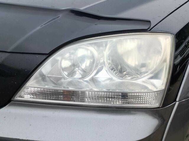 Сірий Кіа Соренто, об'ємом двигуна 2.4 л та пробігом 300 тис. км за 6480 $, фото 4 на Automoto.ua