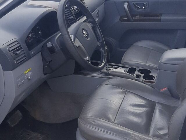 Серый Киа Соренто, объемом двигателя 0 л и пробегом 264 тыс. км за 3888 $, фото 4 на Automoto.ua