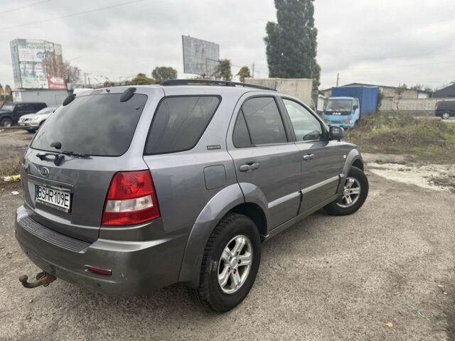 Серый Киа Соренто, объемом двигателя 2.5 л и пробегом 220 тыс. км за 5200 $, фото 11 на Automoto.ua