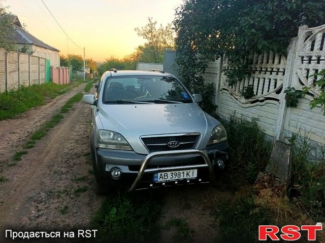 Серый Киа Соренто, объемом двигателя 2.5 л и пробегом 213 тыс. км за 5500 $, фото 4 на Automoto.ua