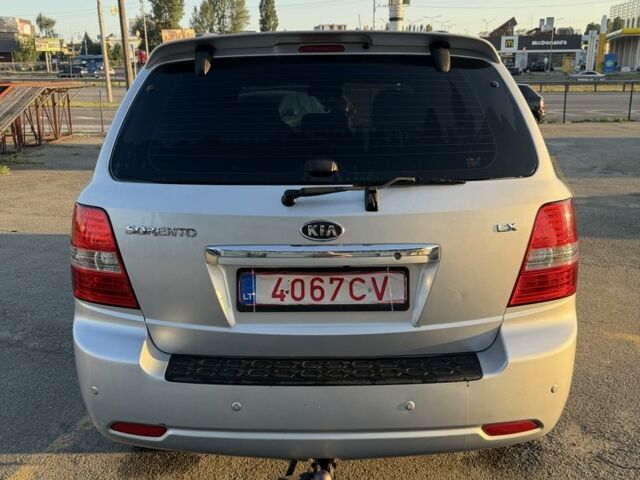 Сірий Кіа Соренто, об'ємом двигуна 2.5 л та пробігом 237 тис. км за 5495 $, фото 5 на Automoto.ua