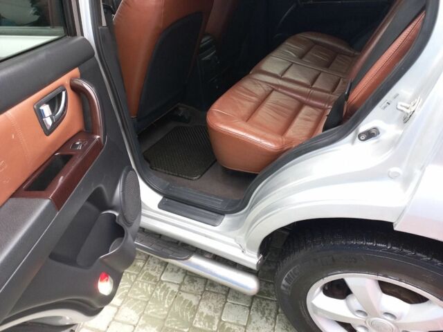 Серый Киа Соренто, объемом двигателя 2.5 л и пробегом 304 тыс. км за 8500 $, фото 8 на Automoto.ua