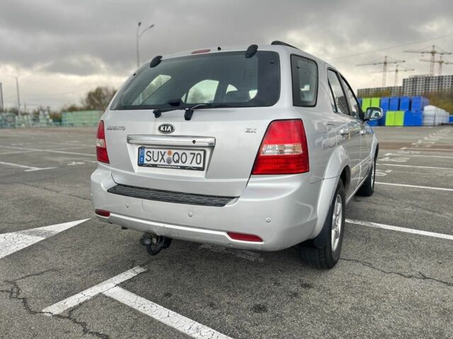 Серый Киа Соренто, объемом двигателя 2.5 л и пробегом 217 тыс. км за 4600 $, фото 7 на Automoto.ua