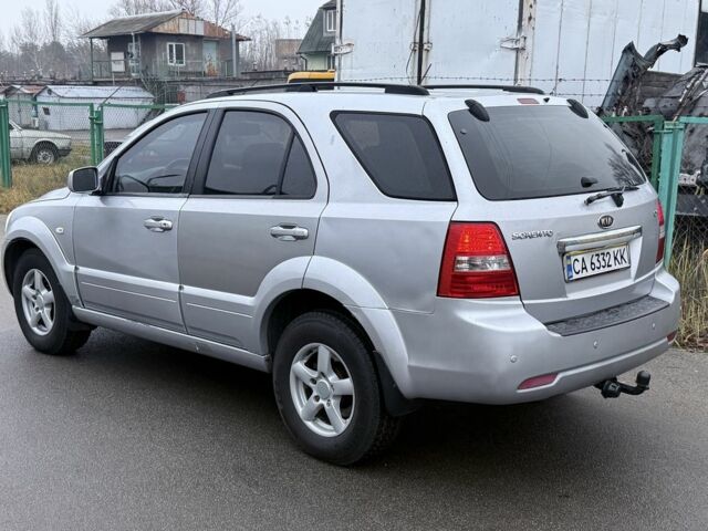 Сірий Кіа Соренто, об'ємом двигуна 2.5 л та пробігом 300 тис. км за 6000 $, фото 7 на Automoto.ua