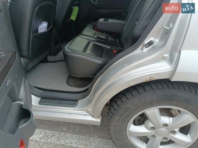 Сірий Кіа Соренто, об'ємом двигуна 2.5 л та пробігом 334 тис. км за 8200 $, фото 13 на Automoto.ua