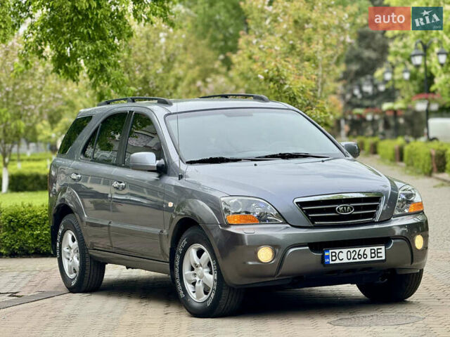 Сірий Кіа Соренто, об'ємом двигуна 2.5 л та пробігом 215 тис. км за 8200 $, фото 7 на Automoto.ua