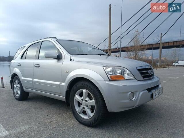 Сірий Кіа Соренто, об'ємом двигуна 2.5 л та пробігом 334 тис. км за 8200 $, фото 2 на Automoto.ua