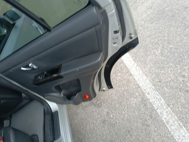 Серый Киа Соренто, объемом двигателя 2.5 л и пробегом 333 тыс. км за 8200 $, фото 8 на Automoto.ua