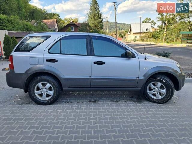 Киа Соренто 2007 в Львове на Automoto.ua Серый Киа Соренто, объемом двигателя 2.5 л и пробегом 102 тыс. км за 9000 $, фото 3 на Automoto.ua