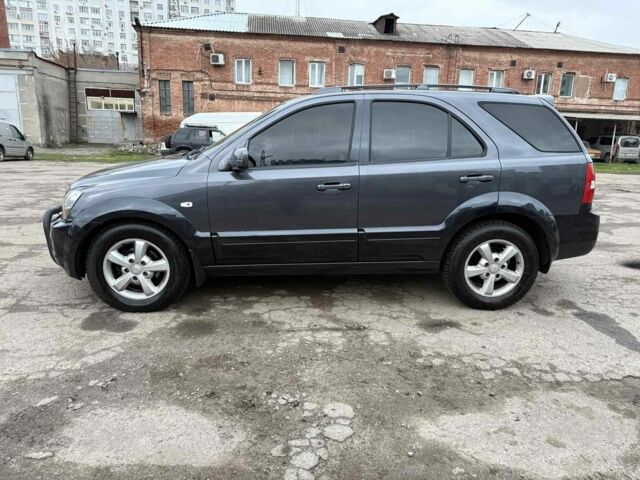 Серый Киа Соренто, объемом двигателя 2.5 л и пробегом 278 тыс. км за 4500 $, фото 1 на Automoto.ua