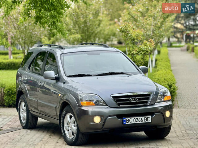 Сірий Кіа Соренто, об'ємом двигуна 2.5 л та пробігом 215 тис. км за 8200 $, фото 6 на Automoto.ua