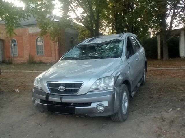Сірий Кіа Соренто, об'ємом двигуна 2.5 л та пробігом 225 тис. км за 3400 $, фото 3 на Automoto.ua