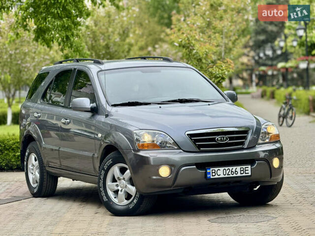 Сірий Кіа Соренто, об'ємом двигуна 2.5 л та пробігом 215 тис. км за 8200 $, фото 9 на Automoto.ua