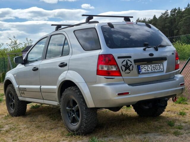 Серый Киа Соренто, объемом двигателя 0 л и пробегом 249 тыс. км за 2900 $, фото 6 на Automoto.ua
