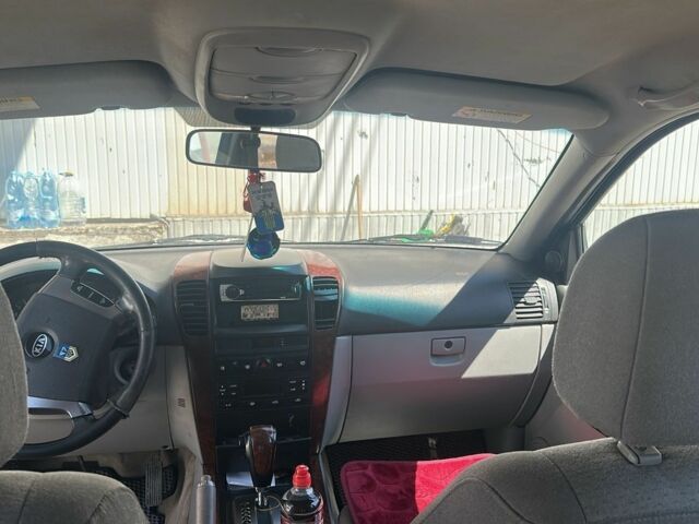 Серый Киа Соренто, объемом двигателя 0 л и пробегом 274 тыс. км за 3250 $, фото 5 на Automoto.ua