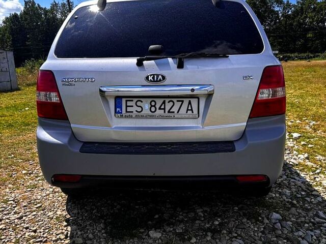 Серый Киа Соренто, объемом двигателя 2.5 л и пробегом 246 тыс. км за 3800 $, фото 3 на Automoto.ua