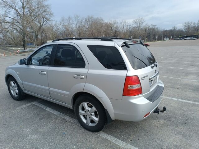 Серый Киа Соренто, объемом двигателя 2.5 л и пробегом 333 тыс. км за 8200 $, фото 15 на Automoto.ua