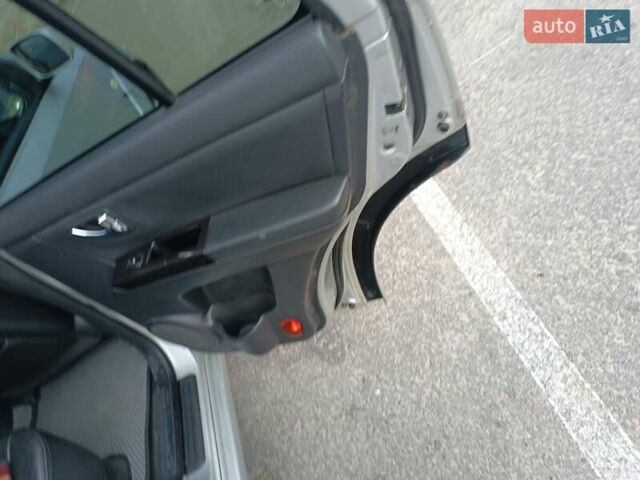 Сірий Кіа Соренто, об'ємом двигуна 2.5 л та пробігом 334 тис. км за 8200 $, фото 15 на Automoto.ua