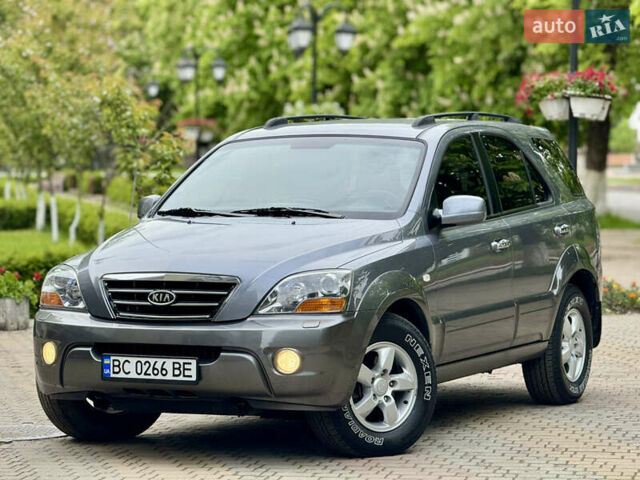 Сірий Кіа Соренто, об'ємом двигуна 2.5 л та пробігом 215 тис. км за 8200 $, фото 13 на Automoto.ua