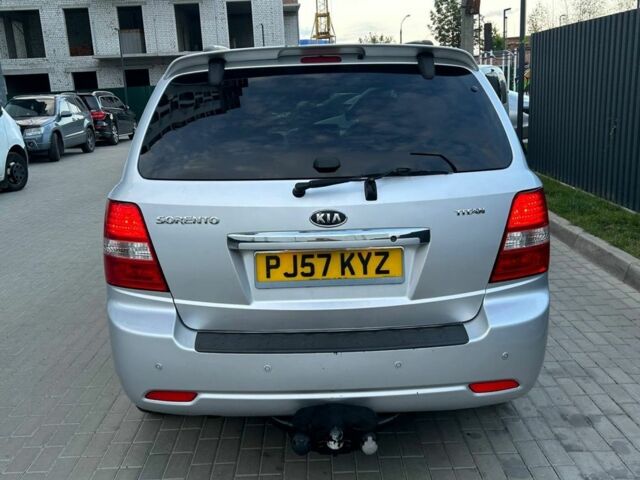 Серый Киа Соренто, объемом двигателя 2.5 л и пробегом 144 тыс. км за 3799 $, фото 6 на Automoto.ua
