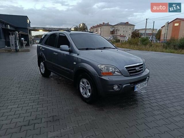 Серый Киа Соренто, объемом двигателя 2.5 л и пробегом 308 тыс. км за 7800 $, фото 5 на Automoto.ua