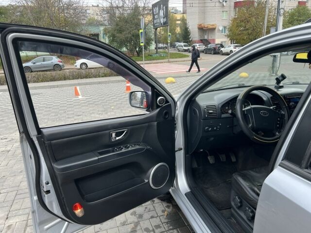 Киа Соренто 2007 в Шостке на Automoto.ua Серый Киа Соренто, объемом двигателя 2.5 л и пробегом 231 тыс. км за 5300 $, фото 13 на Automoto.ua