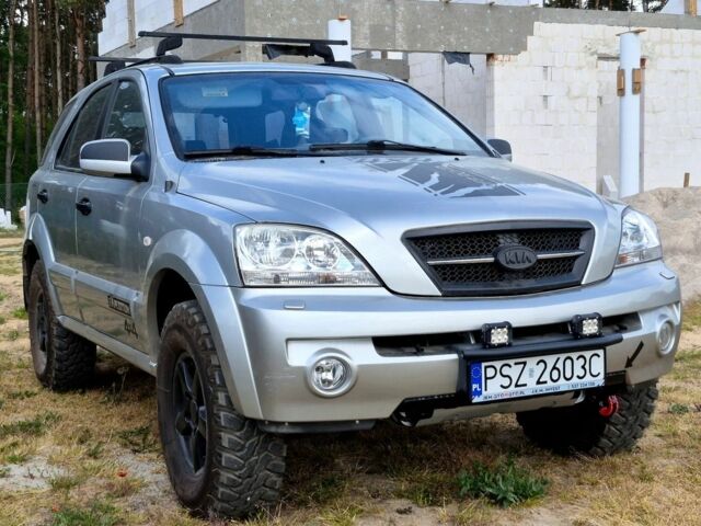 Серый Киа Соренто, объемом двигателя 0 л и пробегом 249 тыс. км за 2900 $, фото 5 на Automoto.ua