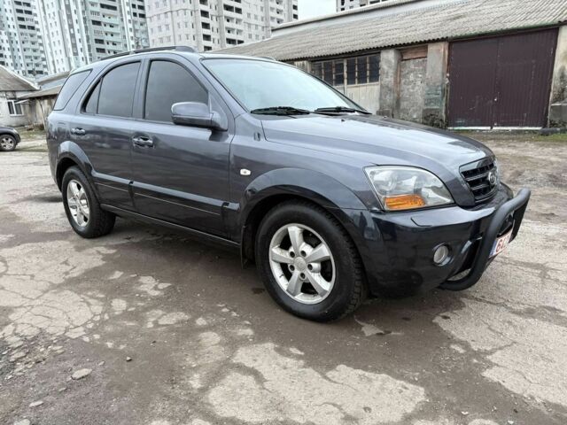 Серый Киа Соренто, объемом двигателя 2.5 л и пробегом 278 тыс. км за 4500 $, фото 3 на Automoto.ua