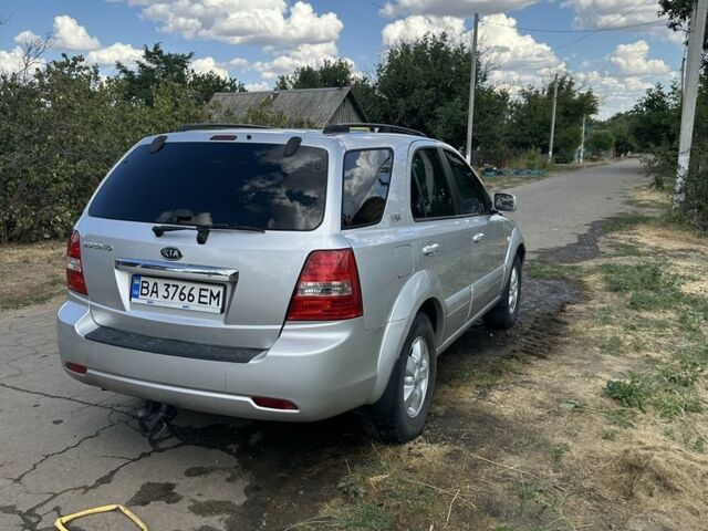 Сірий Кіа Соренто, об'ємом двигуна 2.5 л та пробігом 270 тис. км за 9000 $, фото 2 на Automoto.ua