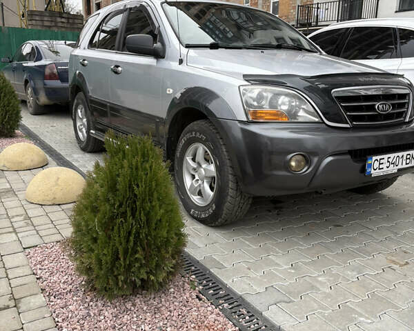 Серый Киа Соренто, объемом двигателя 2.5 л и пробегом 157 тыс. км за 7500 $, фото 1 на Automoto.ua