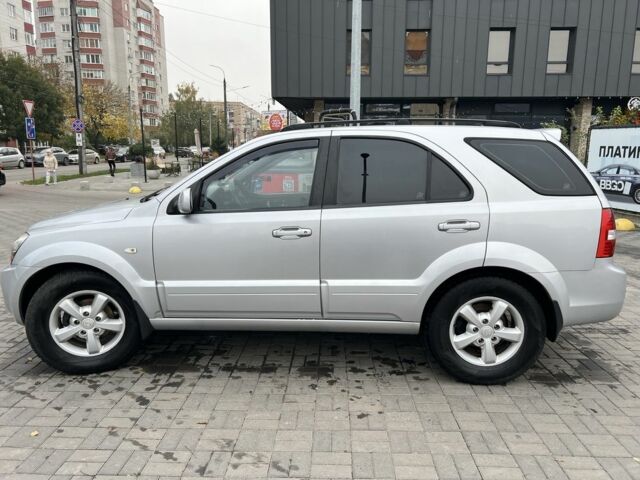 Киа Соренто 2007 в Шостке на Automoto.ua Серый Киа Соренто, объемом двигателя 2.5 л и пробегом 231 тыс. км за 5500 $, фото 4 на Automoto.ua