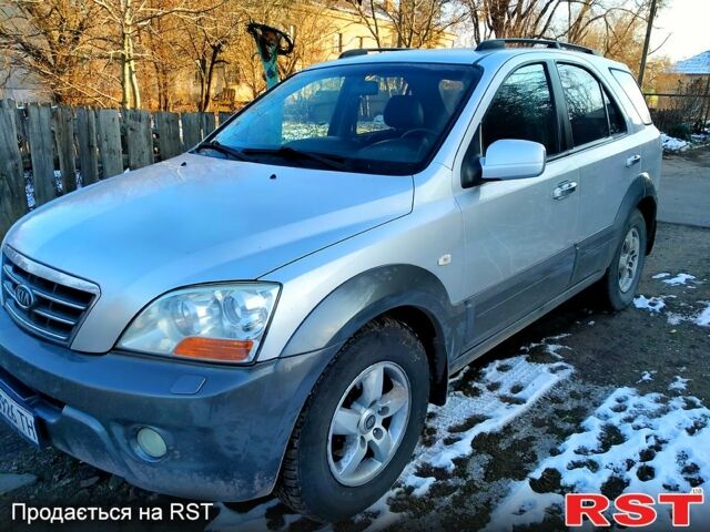 Серый Киа Соренто, объемом двигателя 2.5 л и пробегом 220 тыс. км за 8300 $, фото 1 на Automoto.ua