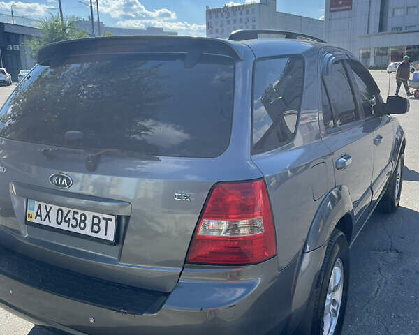 Сірий Кіа Соренто, об'ємом двигуна 2.5 л та пробігом 184 тис. км за 10900 $, фото 4 на Automoto.ua